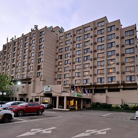 Holiday Inn - Harare By Ihg Екстериор снимка
