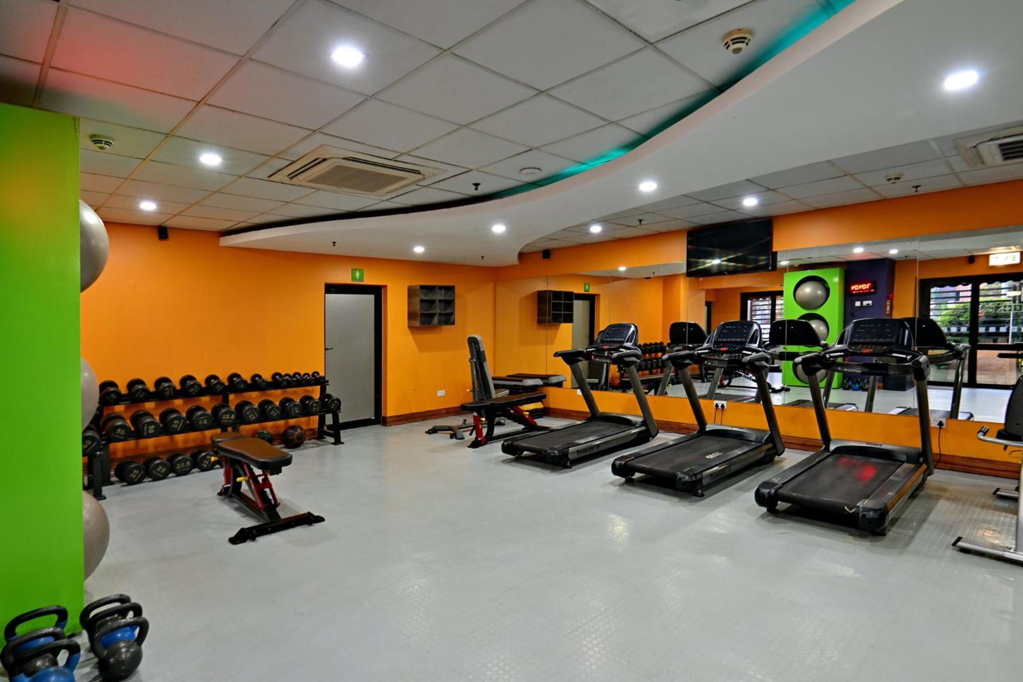 Holiday Inn - Harare By Ihg Екстериор снимка