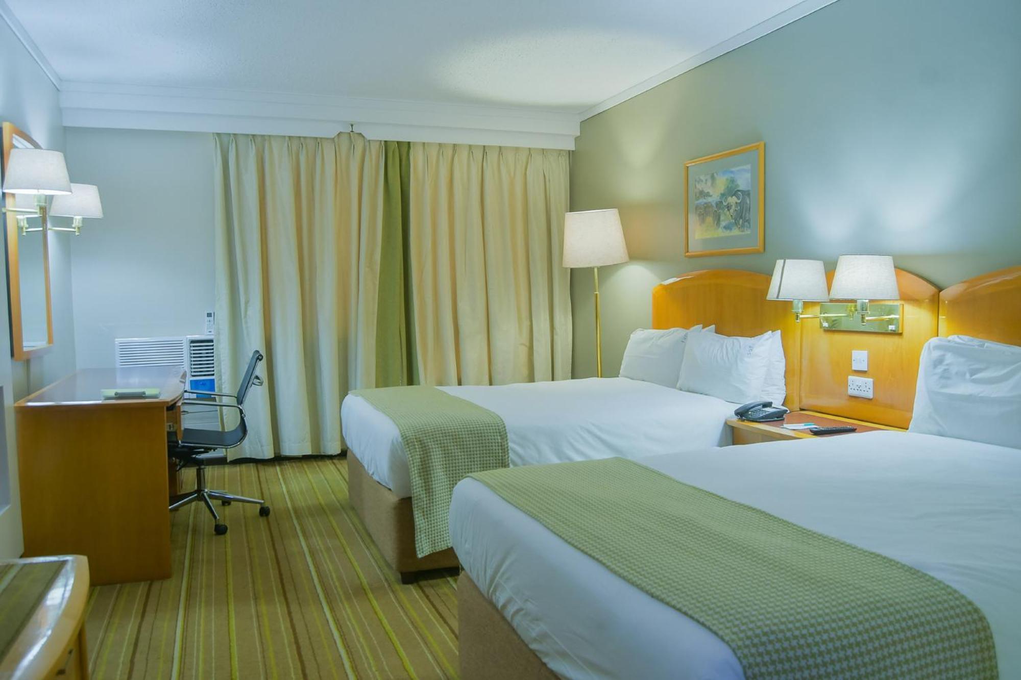 Holiday Inn - Harare By Ihg Екстериор снимка