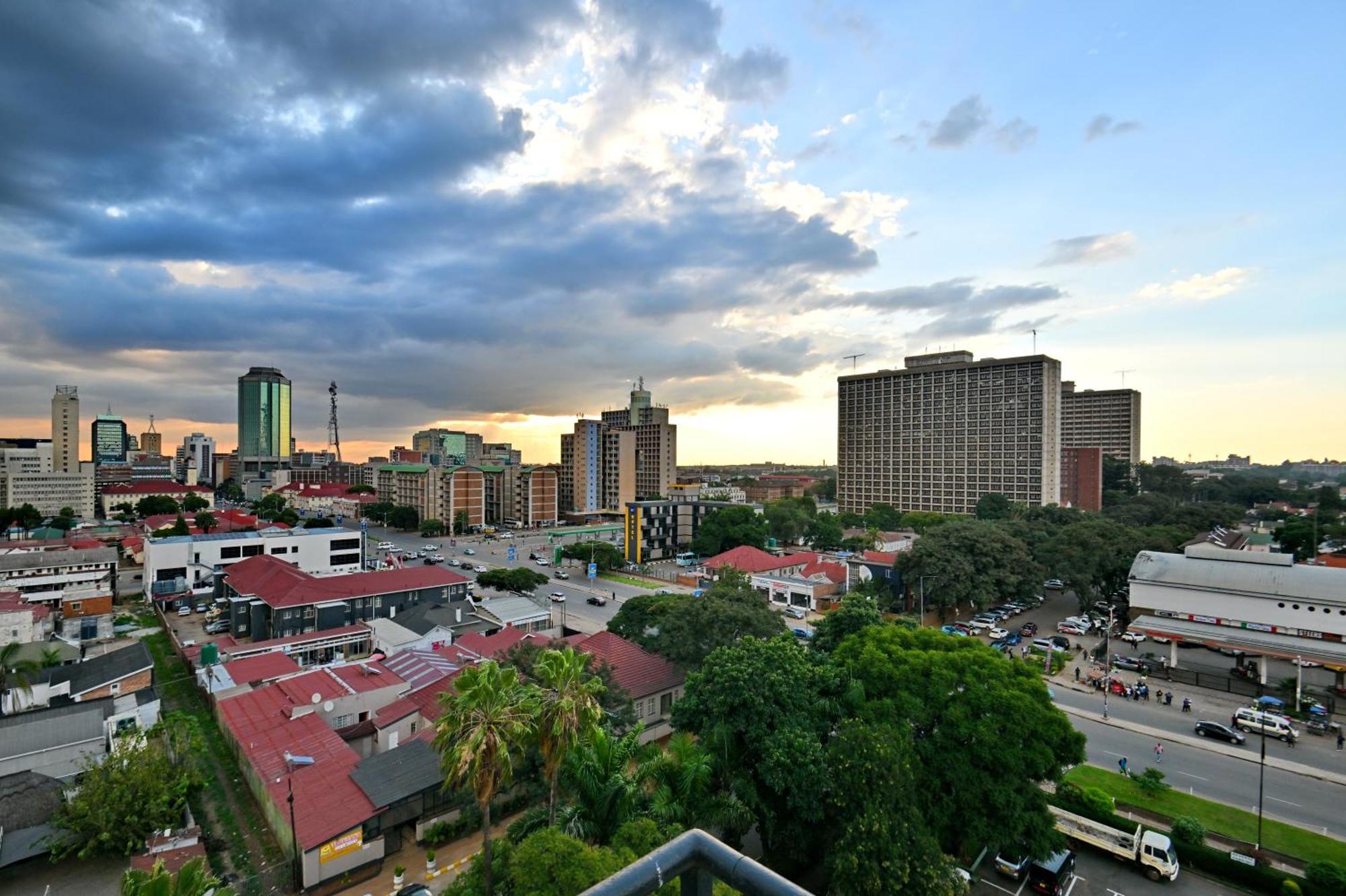 Holiday Inn - Harare By Ihg Екстериор снимка